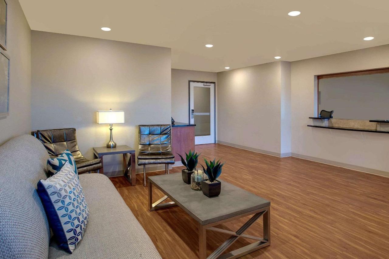 Woodspring Suites Frederick I-70 المظهر الخارجي الصورة